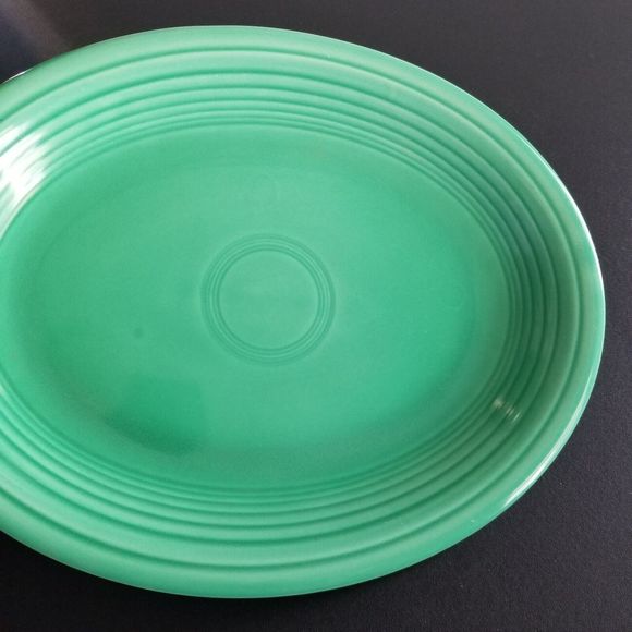 Fiestaware Green Oval Serving Platter Dish Homer Laughlin 12"x 10" - Picture 3 of 8